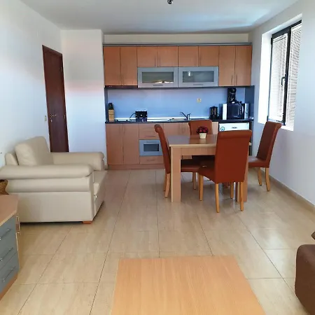 Etara 1 Apartment Complex 4*