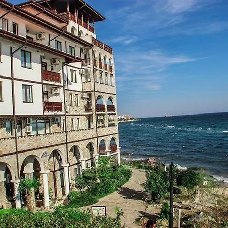 Etara 1 Apartment Complex 4*