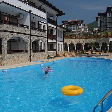 Aparthotel Etara 1 Apartment Complex 4*
