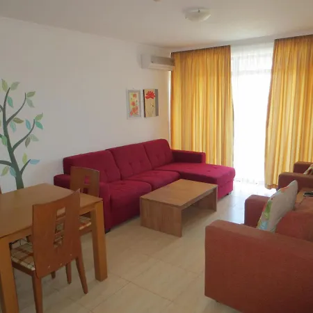 Aparthotel Etara 1 Apartment Complex